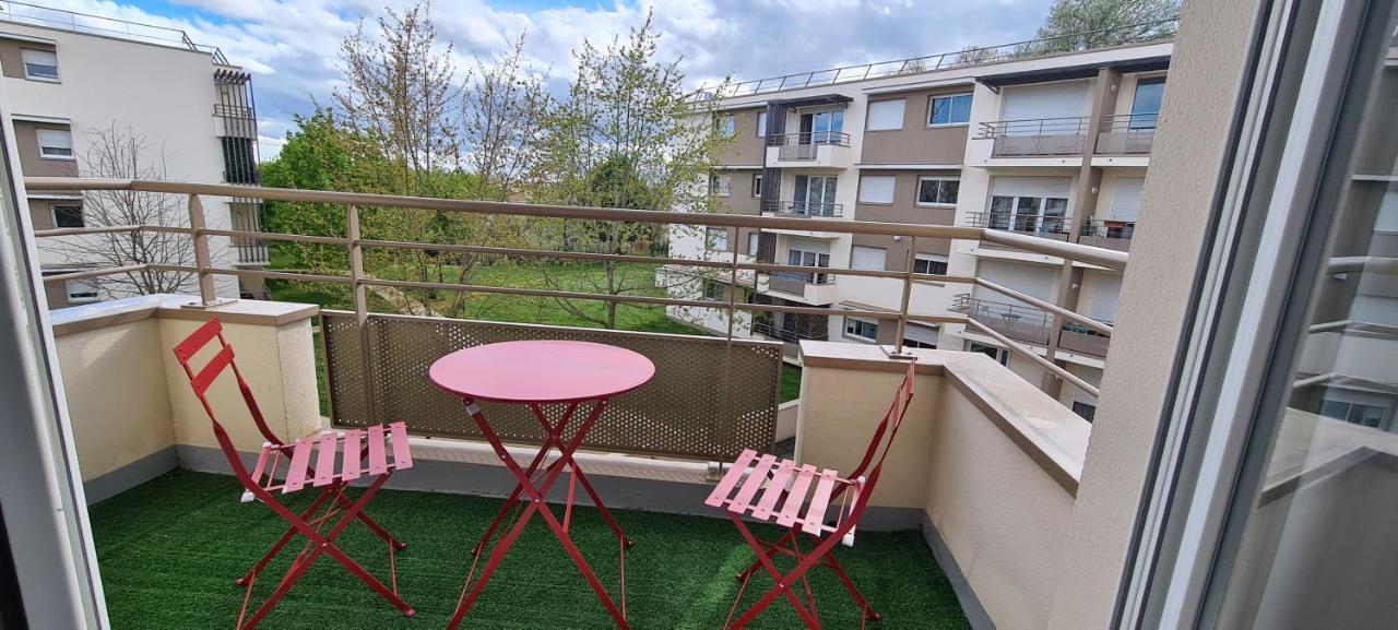 Appartement B201 10 Min Disneyland Paris Montévrain